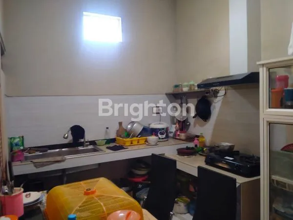 image DIJUAL RUMAH SIAP HUNI 2 LANTAI DI WONOREJO SELATAN RUNGKUT SURABAYA TIMUR (6)