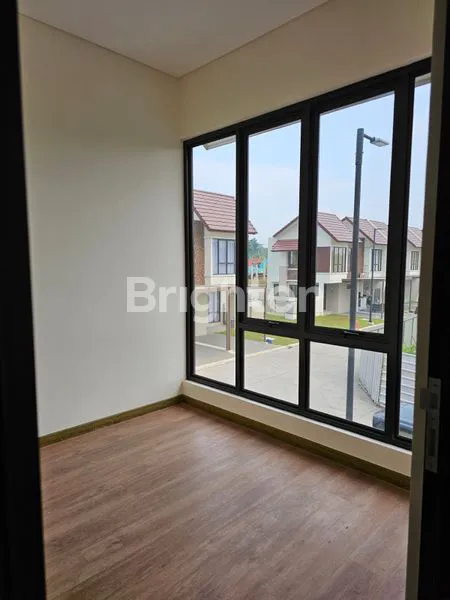 image RUMAH HOOK 2 LANTAI LT 82 DI CLUSTER KHAYA (4)