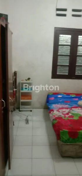 image RUMAH AREA  MERGOSONO, SELANGKAH KE RS PANTI NIRMALA,10MENIT KE PASAR GADANG,8 MENIT (3)