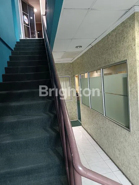 image RUKO 3,5 LANTAI DI SULTAN ISKANDAR MUDA, SHM (6)