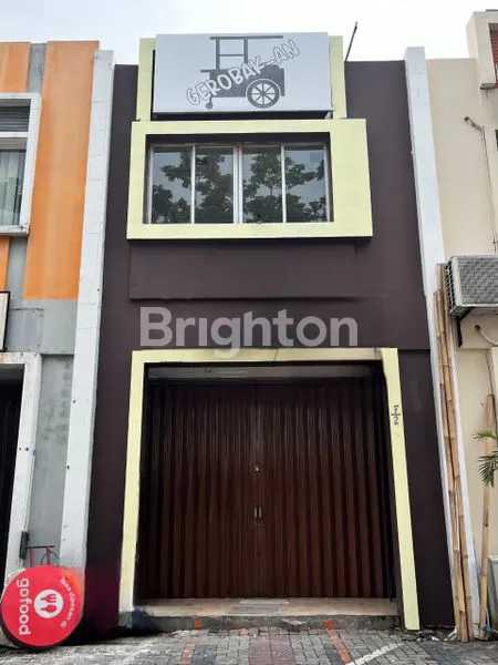 image RUKO STRATEGIS BUAT BERBISNIS DI PASAR MODERN PARAMOUNT GADING SERPONG (1)