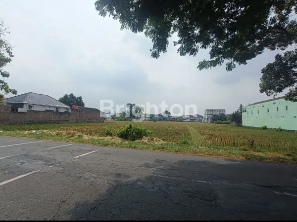 image TANAH PINGGIR JALAN KAPTEN MULYADI KARANGANYAR (2)