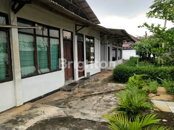 image GUDANG BESAR AKSES JALAN KONTENER DEKAT PINTU TOL JATIASIH (6)