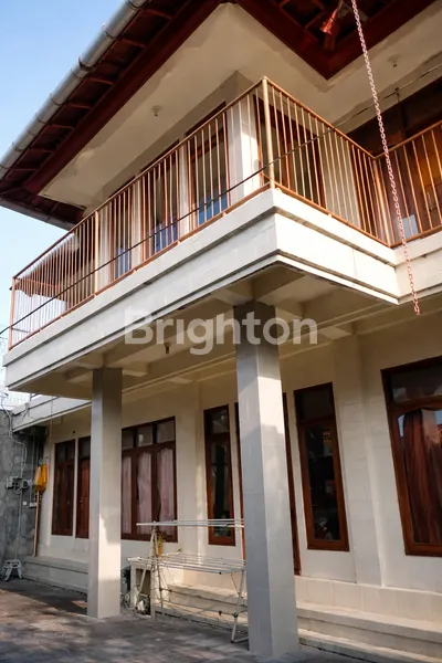 image DIJUAL RUMAH 2 LANTAI – DAUHWARU, JEMBRANA, BALI (1)