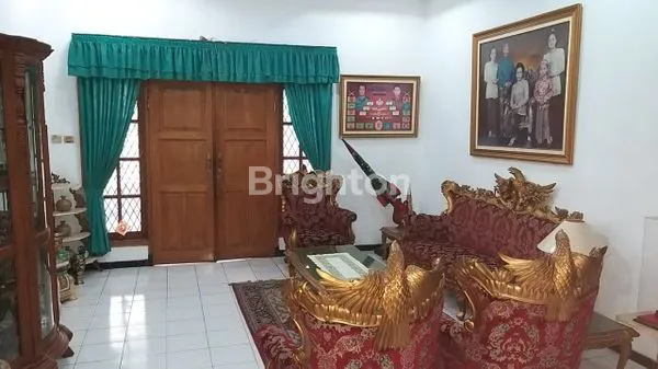 image DIJUAL RUMAH LUAS 2 LANTAI FURNISHED SIAP HUNI AREA SAWOJAJAR DEKAT SMPN 21 SELANGKAH KE TOL SAWOJAJAR DEKAT SMAN 10 PASAR SAWOJAJAR KOTA MALANG (8)