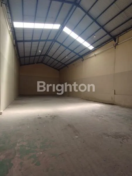 image GUDANG STRATEGIS DI SAMARINDA SEBERANG, AKSES TOL DEKAT (4)