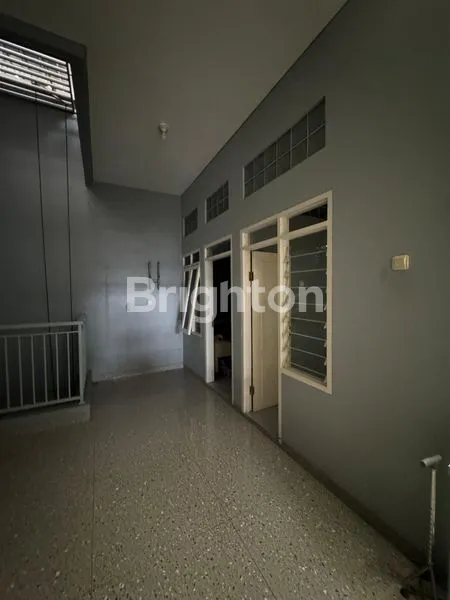 image DIJUAL RUMAH LUAS DAN RAPI DI CINERE, LT/LB: 180M2/ 340M2 (6)