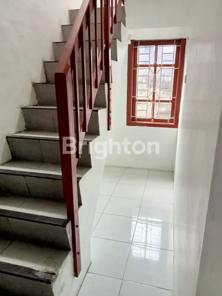 image RUMAH STRATEGIS 2 MENIT KE TOL, LT 350M², 5 KT (5)