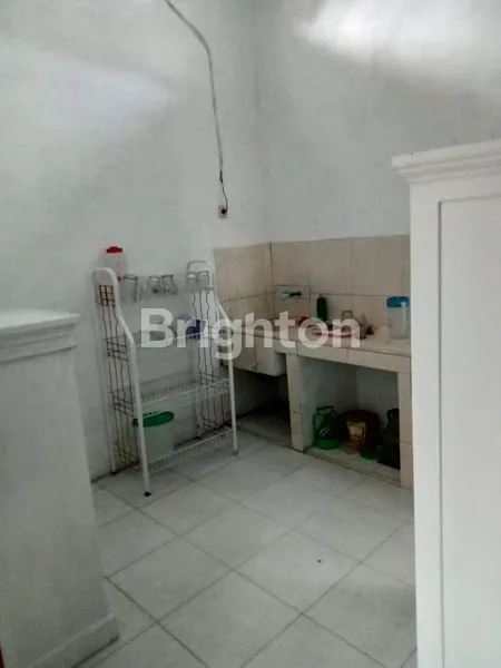 image RUMAH STRATEGIS 2 MENIT KE TOL, LT 350M², 5 KT (8)