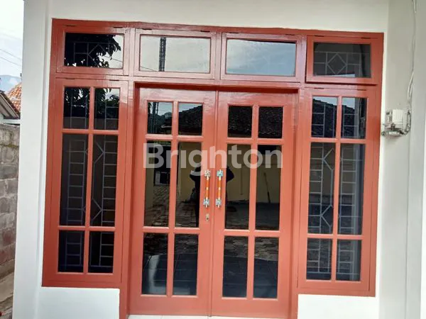 image RUMAH STRATEGIS 2 MENIT KE TOL, LT 350M², 5 KT (1)