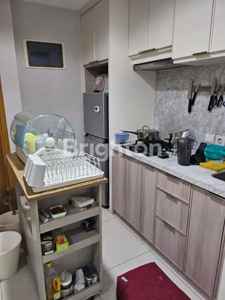 image TOWNHOME FULL FURNISHES THE MANSION BOUGENVILLE TOWER EMERALD  LANTAI 2 VIEW SWIMMING POOL DAERAH KEMAYORAN, JAKARTA PUSAT (3)