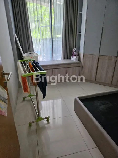 image TOWNHOME FULL FURNISHES THE MANSION BOUGENVILLE TOWER EMERALD  LANTAI 2 VIEW SWIMMING POOL DAERAH KEMAYORAN, JAKARTA PUSAT (8)