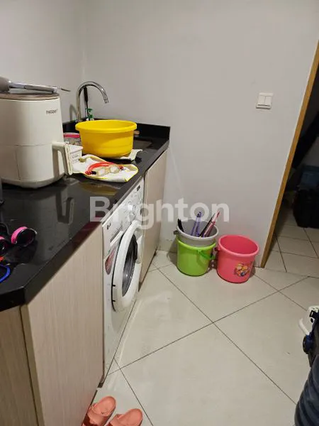 image TOWNHOME FULL FURNISHES THE MANSION BOUGENVILLE TOWER EMERALD  LANTAI 2 VIEW SWIMMING POOL DAERAH KEMAYORAN, JAKARTA PUSAT (4)