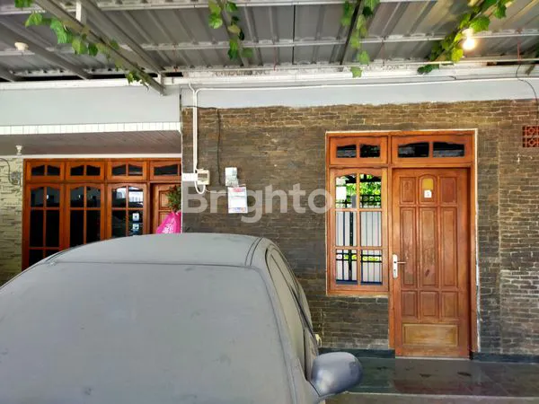 image \U2B50DIJUAL RUMAH 2,5 LANTAI, DAERAH PACAR KEMBANG (1)