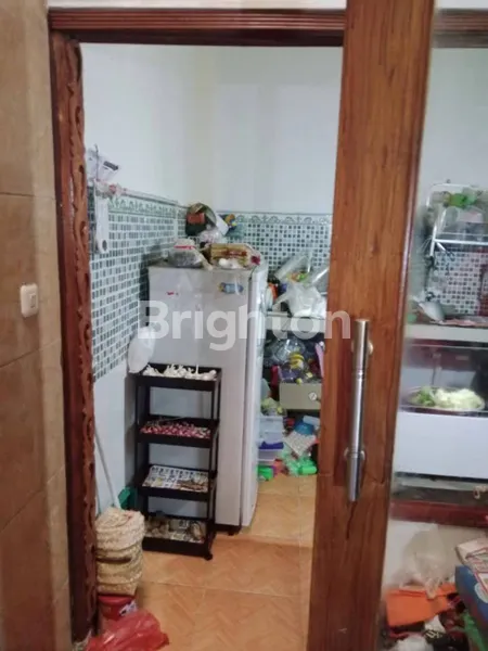 image RUMAH SIAP HUNI MEDAYU SENTOSA 2 LANTAI STRATEGIS DEKAT UPN (4)