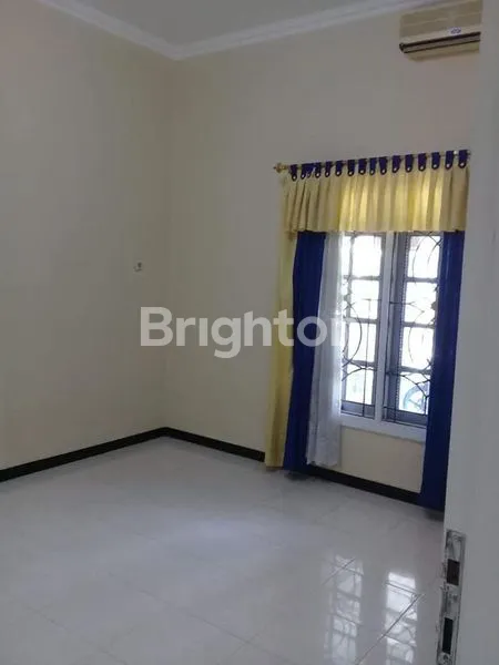 image RUMAH PLAMONGAN SIAP HUNI ONE GATE SYSTEM HARGA ISTIMEWA (7)