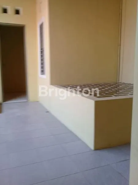 image RUMAH PLAMONGAN SIAP HUNI ONE GATE SYSTEM HARGA ISTIMEWA (5)