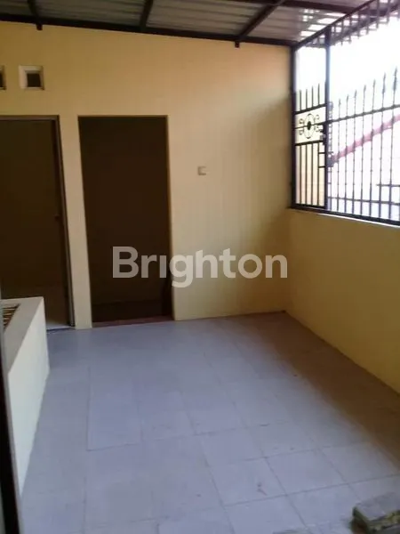 image RUMAH PLAMONGAN SIAP HUNI ONE GATE SYSTEM HARGA ISTIMEWA (6)