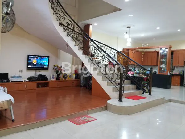 image HUNIAN ELITE HOOK KOTA MEDAN (6)