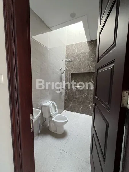 image RUMAH BARU GRESS DI WOODLAND, CITRALAND (8)