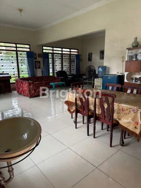 image RUMAH LAMA PINGGIR JALAN  MEDAN KOTA (5)