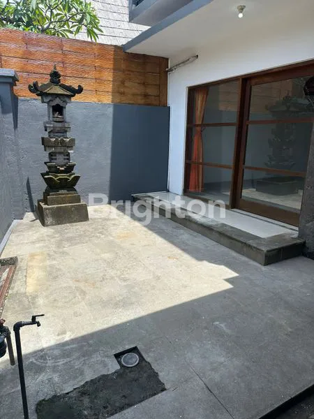 image RUMAH DISEWAKAN DAERAH SANUR (2)