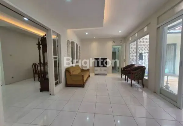 image HUNIAN LUAS & NYAMAN, 6 KT, SIAP HUNI DI PESANGGRAHAN (1)