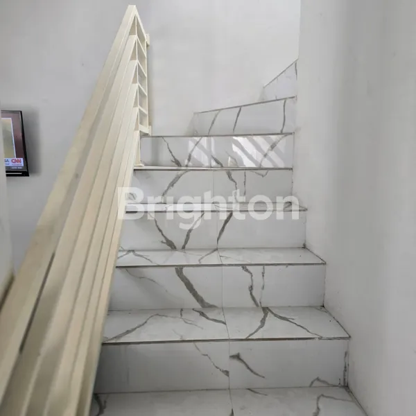 image HUNIAN MODERN SIAP HUNI & STRATEGIS DI JADE HAMLET, MENGANTI (6)