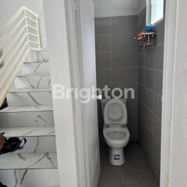 image HUNIAN MODERN SIAP HUNI & STRATEGIS DI JADE HAMLET, MENGANTI (7)