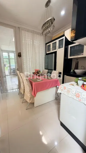 image PAKUWON CITY PERUMAHAN ELIT SURABAYA TIMUR, TERAWAT SIAP HUNI, DEKAT PUSAT PERBELANJAAN DAN KULINER  (3)