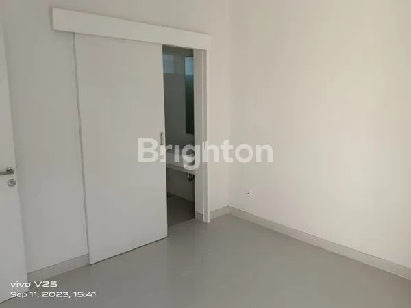 image BUTUH JUAL CEPAT\' RUMAH CENTRAL PARK JUANDA  (5)