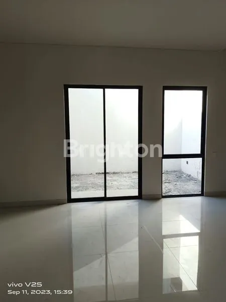 image BUTUH JUAL CEPAT\' RUMAH CENTRAL PARK JUANDA  (3)