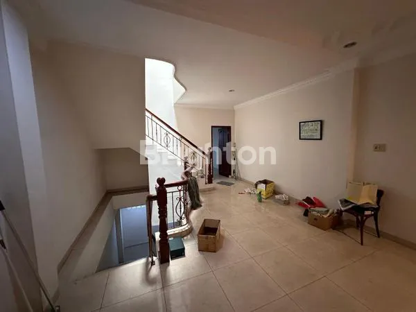 image RUMAH MEDAN MEWAH JALAN BANDA ACEH (4)