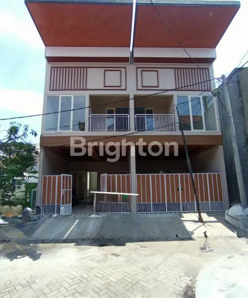 image RUMAH BARU 2 LANTAI DI WIYUNG, LT 70M² (3)