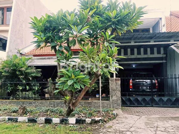 image RUMAH DI GAYUNGSARI BARAT SIAP HUNI (1)