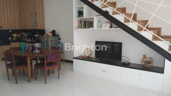 image RUMAH 3 LANTAI DI DAGO BANDUNG, LT 120M² (3)