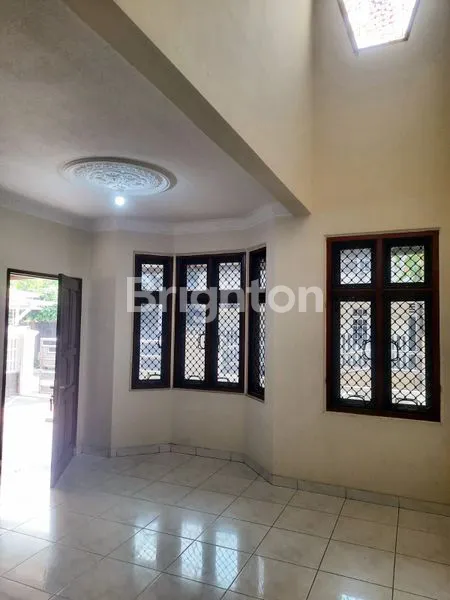 image RUMAH MEWAH 2 LANTAI   DI ALAM SEGAR 3 (6)