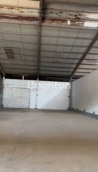 image GUDANG KAMAL AKSES KONTAINER 40 FEET DEKAT TOL BANDARA (2)