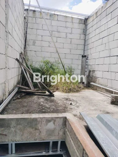 image RUMAH CANTIK DAN MINIMALIS BALIKPAPAN REGENCY  (8)