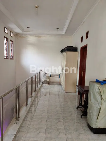 image RUMAH 2 LANTAI DI KOMPLEKS FAVORIT PLUIT  (8)