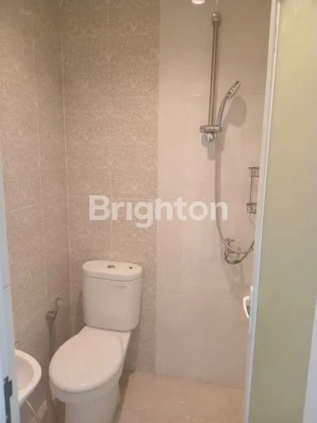 image DIJUAL RUMAH RENO 2LANTAI DI KELAPA GADING (4)