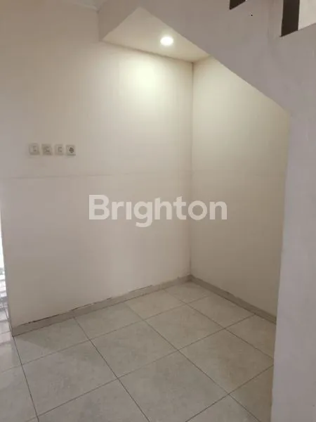 image DIJUAL RUMAH RENO 2LANTAI DI KELAPA GADING (6)