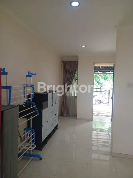 image DIJUAL RUMAH RENO 2LANTAI DI KELAPA GADING (1)