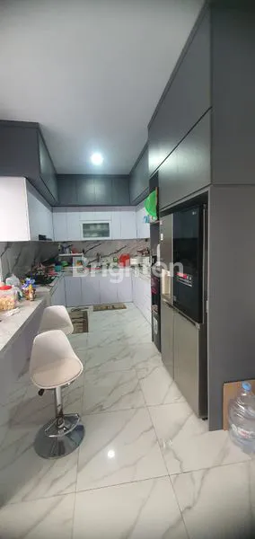 image DIJUAL RUMAH 3 LANTAI + SWIMMING POOL SUNTER, JAKARTA.UTARA (3)