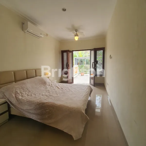 image RUMAH LUAS DI GRAHA CINERE DEPOK (5)