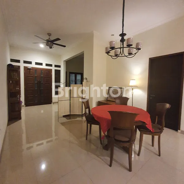 image RUMAH LUAS DI GRAHA CINERE DEPOK (7)