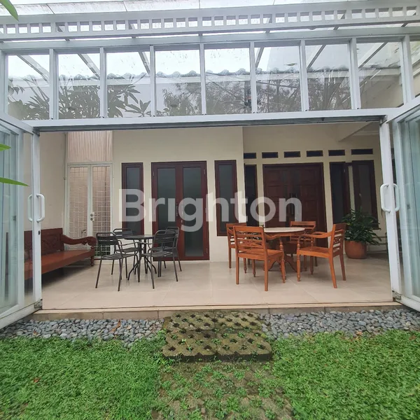 image RUMAH LUAS DI GRAHA CINERE DEPOK (1)