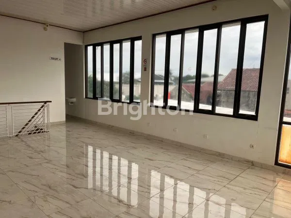 image DISEWAKAN GUDANG SIAP PAKAI JATIASIH (7)