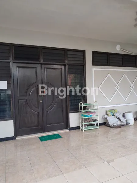 image RUMAH DI PERUMAHAN DARMO BARU (1)
