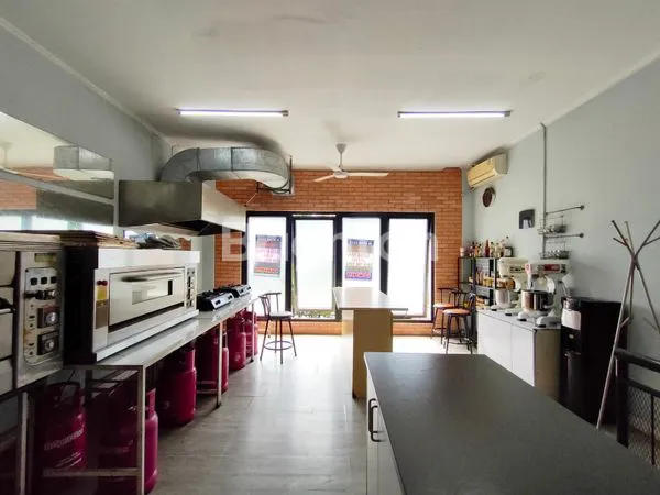 image RUKO DENGAN LOKASI YANG STRATEGIS DI BSD CITY. (5)